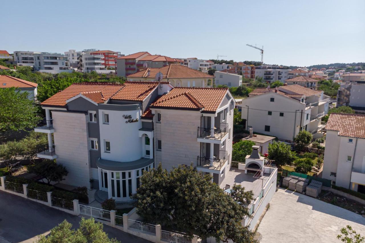 Island Resort Mihaela - Happy Rentals Trogir Exterior foto